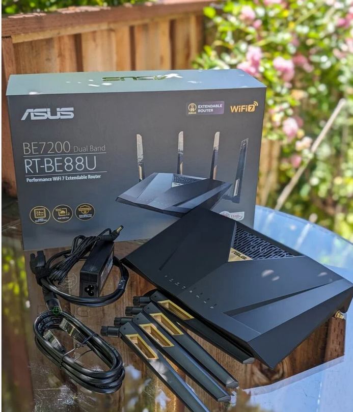 ASUS RT-BE88U WIFI7 雙頻路由器